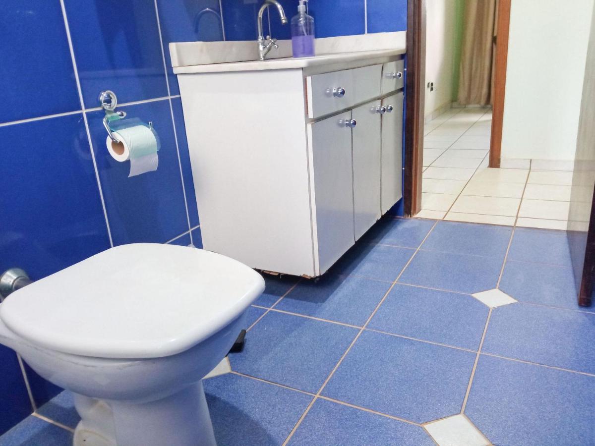 Casa Azul Antares 3 Quartos - Pet Friendly Londrina Esterno foto