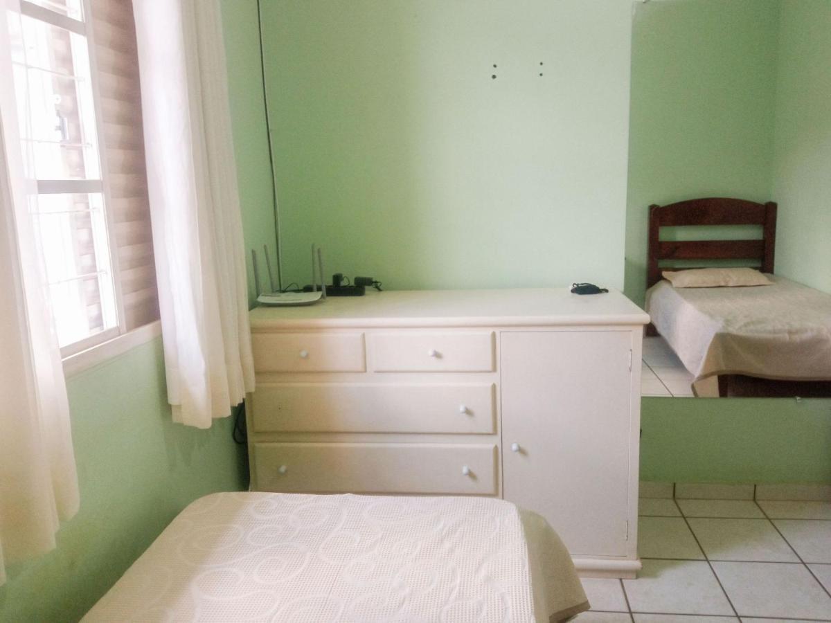 Casa Azul Antares 3 Quartos - Pet Friendly Londrina Esterno foto