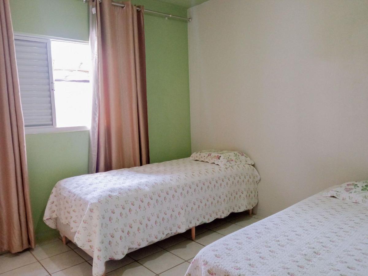 Casa Azul Antares 3 Quartos - Pet Friendly Londrina Esterno foto